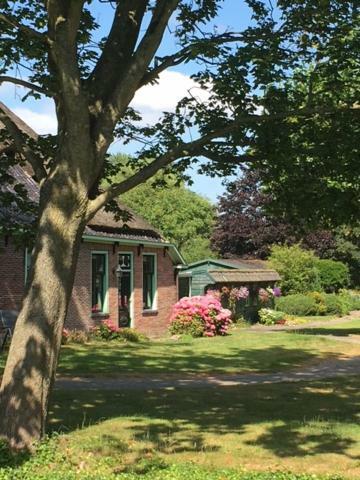 Gouweland Hoogwoud Exterior foto
